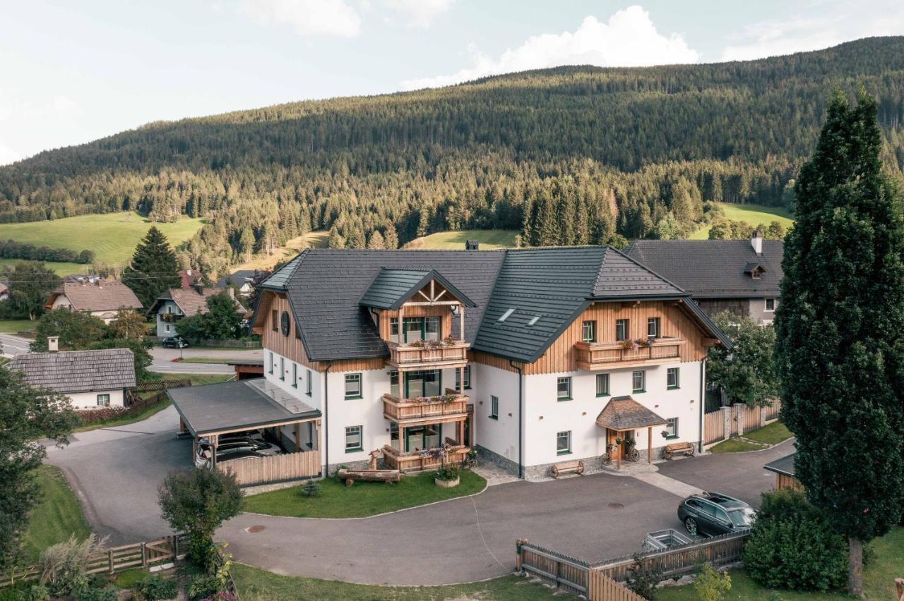 Landhaus Holzer Sankt Margarethen im Lungau Exterior foto