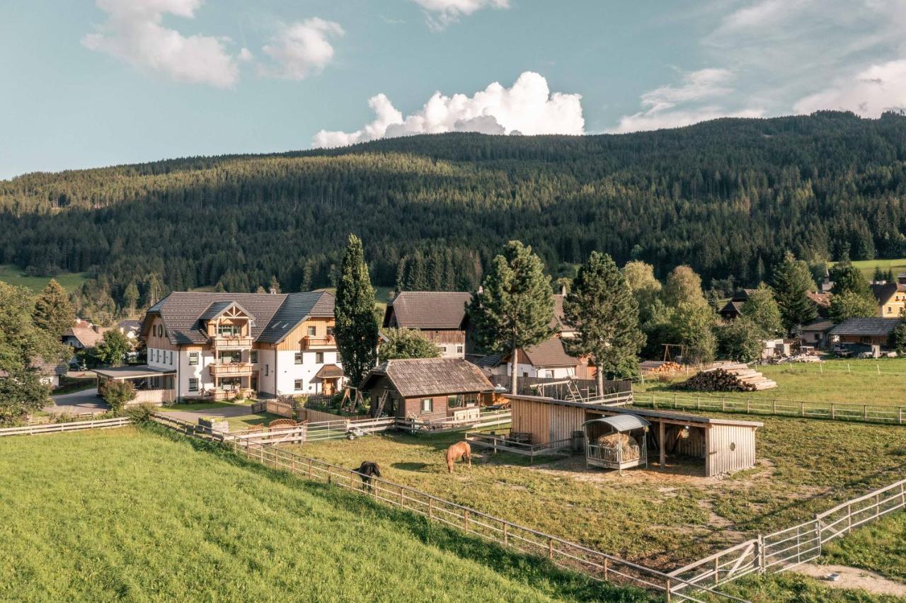 Landhaus Holzer Sankt Margarethen im Lungau Exterior foto